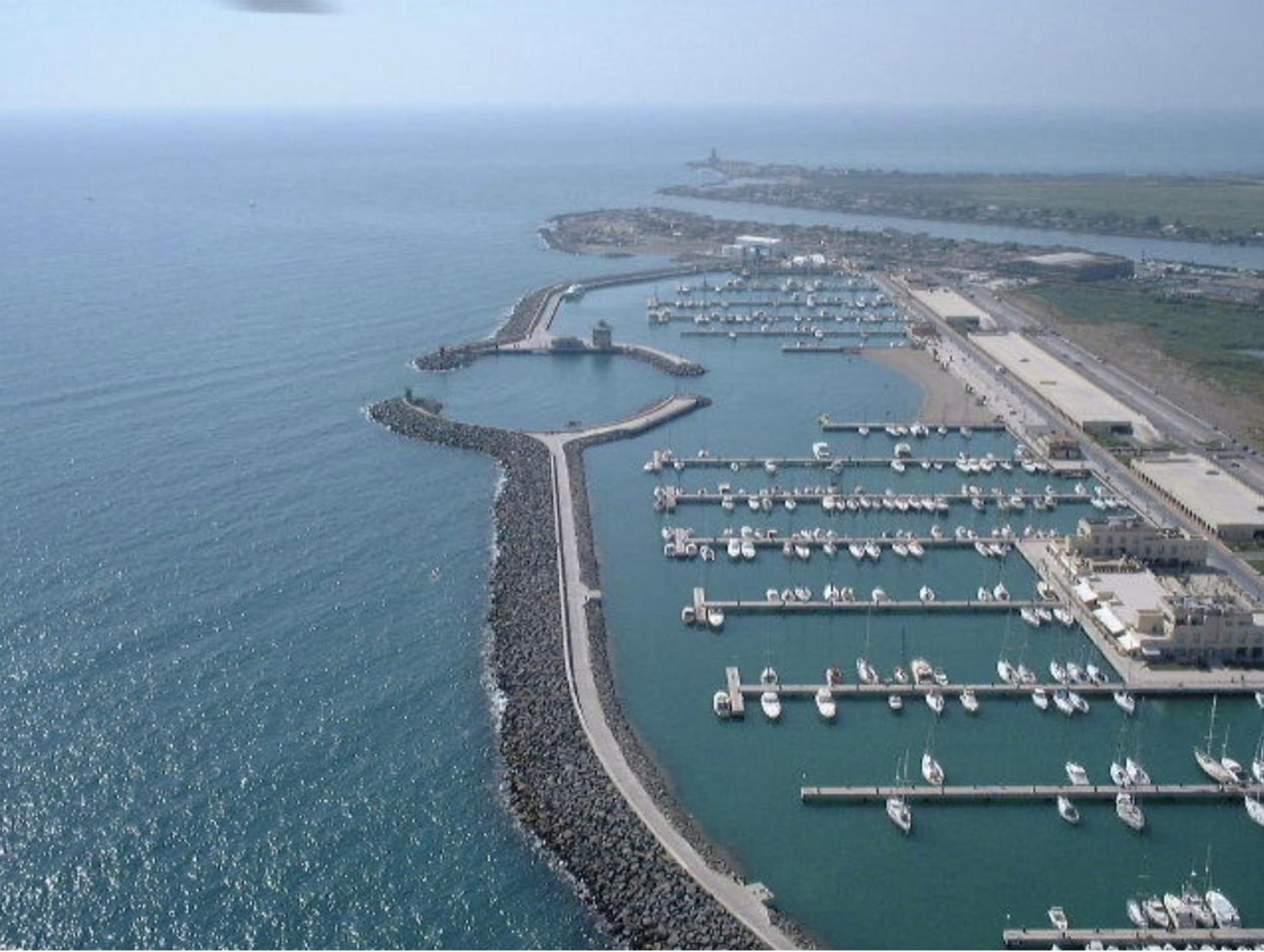 Piuma Celeste A Due Passi Dal Mare E Dal Centro Storico Lido di Ostia Eksteriør bilde